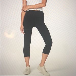 Lululemon Align Crop 19”